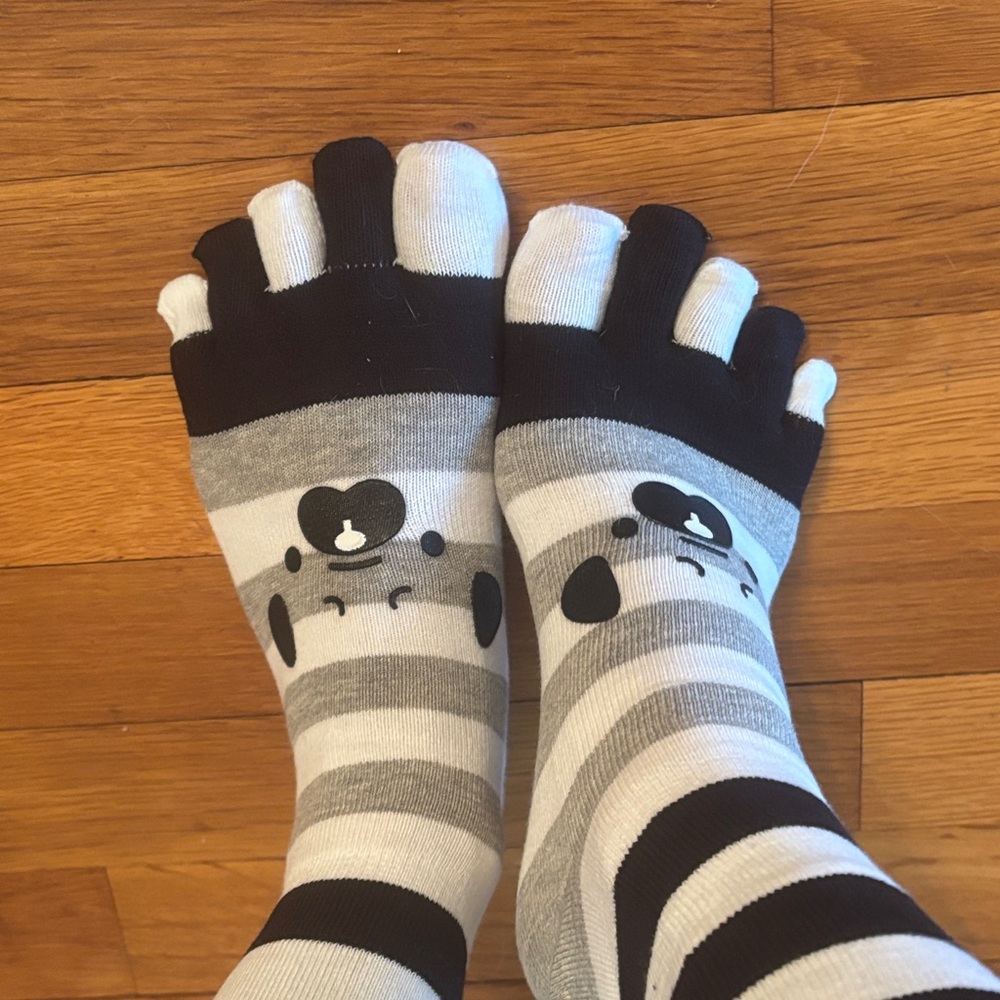Striped Black and Gray Toe Socks